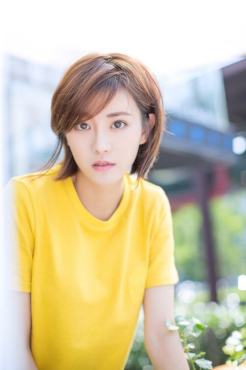 逆风飞扬：用勇气逆天改命的足球战士，逆风飞扬下一句