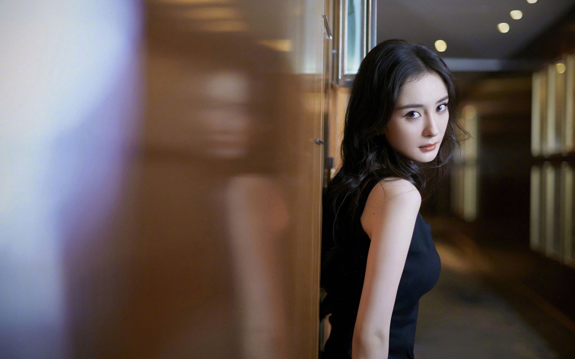 开云体育APP-俱乐部球员转会是否存在利益冲突，足球俱乐部转会规则